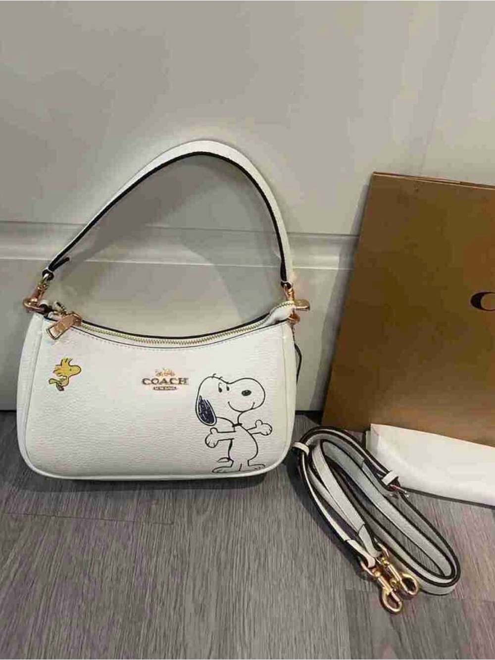 Coach White Leather Snoopy Shoulder Bag with Gold Hardware